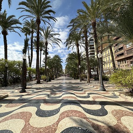 Casa Suni Alicante Centro ภายนอก รูปภาพ